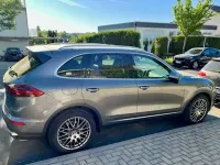Gebraucht Porsche Cayenne 262 PS (192 kW) 2016 Grau SUV