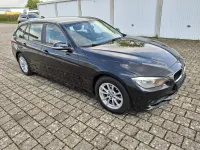 Gebraucht BMW 318 143 PS (105 kW) 2012 Schwarz Kombi