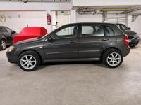 Gebraucht Kia Cerato EX 143 PS (105 kW) 2004 Grau Kombi