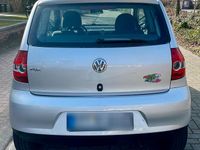 Gebraucht VW Fox 55 PS (40 kW) 2005 Silber Kleinwagen