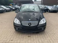 Gebraucht Mercedes A160 82 PS (60 kW) 2012 Schwarz Kleinwagen