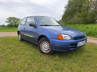 Gebraucht Toyota Starlet 75 PS (55 kW) 1997 Blau Kleinwagen