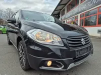 Gebraucht Suzuki SX4 S-Cross Comfort 120 PS (88 kW) 2013 Grau Limousine