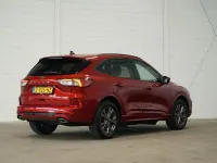 Gebraucht Ford Kuga ST-Line 224 PS (164 kW) 2023 Rot SUV