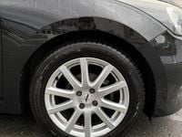 Gebraucht Hyundai i20 84 PS (61 kW) 2015 Schwarz Kleinwagen