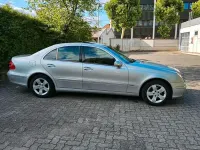 Usata Mercedes E320 204 CV (150 kW) 2004 Argento Berlina