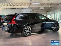 Gebraucht Volvo V60 Plus 455 PS (334 kW) 2025 Schwarz Kombi