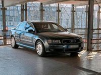 Gebraucht Audi A8 335 PS (246 kW) 2003 Blau Limousine