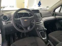 Gebraucht Chevrolet Orlando LS 141 PS (103 kW) 2011 Weiß Van / Kleinbus
