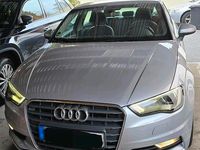 Gebraucht Audi A3 110 PS (80 kW) 2015 Grau Limousine