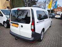 Gebraucht VW Caddy Maxi 122 PS (89 kW) 2022 Weiß Van / Kleinbus