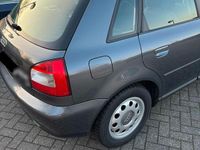 Brugt Audi A3 102 HK (75 kW) 2002 Grå Hatchback