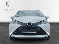 Gebraucht Toyota Aygo Business Edition 69 PS (50 kW) 2015 Weiß Kleinwagen