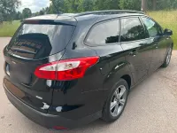 Gebraucht Ford Focus 125 PS (91 kW) 2014 Schwarz Kombi