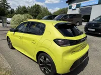 Gebraucht Peugeot 208 Allure 101 PS (74 kW) 2024 Aguedagelb Kleinwagen