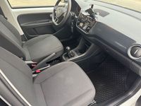 Gebraucht VW up! Basis 65 PS (47 kW) 2021 Weiß Kleinwagen