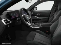 Gebraucht BMW 330e Comfort Edition 292 PS (214 kW) 2025 Arctic race blue metallic Kombi