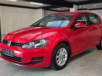 Gebraucht VW Golf VII 86 PS (63 kW) 2017 Rot Limousine