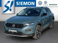 Gebraucht VW T-Roc IQ Drive 150 PS (110 kW) 2020 Blau SUV