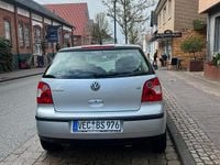 Usata VW Polo 64 CV (47 kW) 2003 Grigio Utilitaria