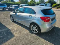 Gebraucht Mercedes A180 109 PS (80 kW) 2014 Weiß Kleinwagen