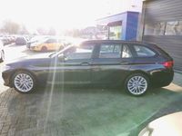 Gebraucht BMW 525 Luxury Line 231 PS (169 kW) 2018 Braun (jatobabraunmet.) Kombi