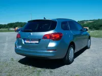 Gebraucht Opel Astra 110 PS (80 kW) 2015 Silber Kombi