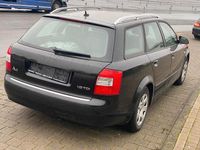 Gebraucht Audi A4 101 PS (74 kW) 2004 Schwarz Kombi