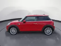 Gebraucht Mini Cooper 136 PS (100 kW) 2019 Rot Kleinwagen