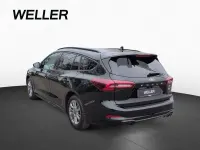 Gebraucht Ford Focus ST-Line 125 PS (91 kW) 2023 Agate black metallic (schwarz) Limousine
