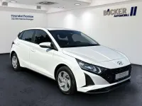 Gebraucht Hyundai i20 Select 101 PS (74 kW) 2025 Atlas white Kleinwagen