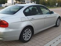 gebraucht BMW 320 i TÜV 07.2025