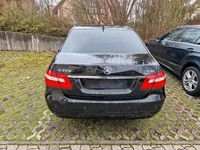 Gebraucht Mercedes E220 170 PS (125 kW) 2009 Schwarz Limousine