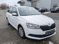 Gebraucht Skoda Fabia 60 PS (44 kW) 2021 Weiß Limousine