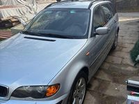Gebraucht BMW 320 150 PS (110 kW) 2002 Silber Kombi