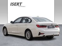 gebraucht BMW 320 i Lim. Sport Line A.+AHK+LED+HiFi+RFK+DAB