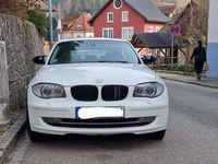 Gebraucht BMW 123 Performance 204 PS (150 kW) 2007 Weiß Kleinwagen