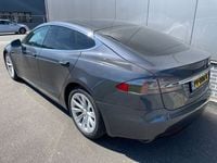 Second-hand Tesla Model S 235 kW (320 CP) 2017 Hatchback