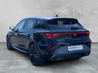 Neu Cupra Leon 150 PS (110 kW) 2025 Midnight schwarz metallic Limousine
