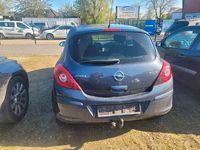 Używany Opel Corsa Edition 75 KM (55 kW) 2010 Szary Hatchback