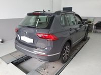 Gebraucht VW Tiguan Life 150 PS (110 kW) 2022 Uranograu SUV