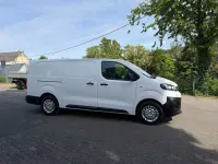 Gebraucht Opel Vivaro-e Combi Edition 144 PS (105 kW) 2022 Weiß Van / Kleinbus