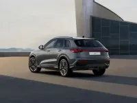 Ny Audi Q5 Ambiente 367 HK (269 kW) 2026 Grå SUV
