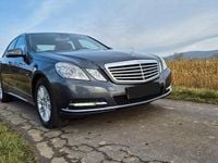 Gebraucht Mercedes E300 Elegance 231 PS (169 kW) 2011 Grau Limousine