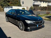 Gebraucht BMW 730 245 PS (180 kW) 2010 Schwarz Limousine