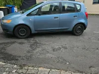 Gebraucht Mitsubishi Colt 75 PS (55 kW) 2009 Blau Kleinwagen