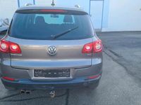 Gebraucht VW Tiguan Sport 150 PS (110 kW) 2008 Grau SUV