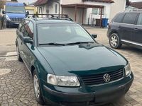 Gebraucht VW Passat Basis 110 PS (80 kW) 1998 Grün Kombi
