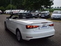 Gebraucht Audi A3 Cabriolet Attraction 125 PS (91 kW) 2014 Weiß Cabrio