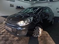 Usata Kia Rio 75 CV (55 kW) 2013 Nero Utilitaria